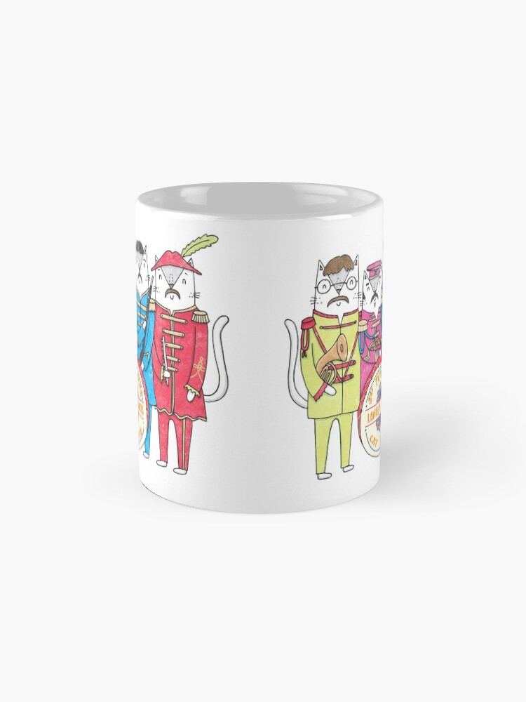 Aperçu 4 sur 6. Mug à café avec l'œuvre Le groupe Lonely Hearts Cats du SGT Peppurr créée et vendue par KatieRubyMiller.