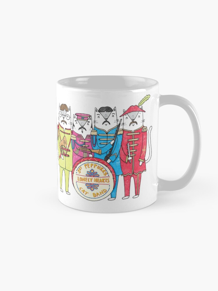 Aperçu 5 sur 6. Mug à café avec l'œuvre Le groupe Lonely Hearts Cats du SGT Peppurr créée et vendue par KatieRubyMiller.