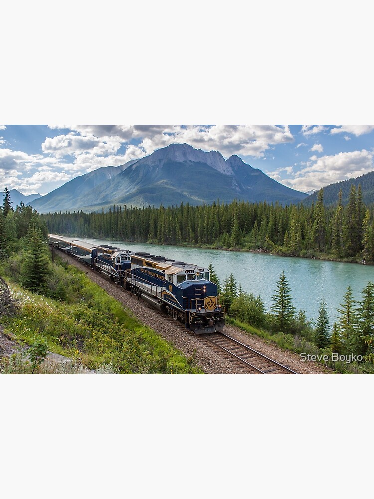 Rocky Mountaineer at Muleshoe by traingeek