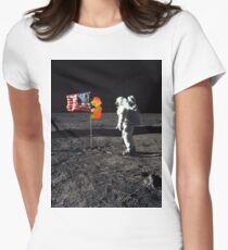 Super Mario On the Moon Women's Fitted T-Shirt