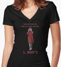dont come for her Fitted V-Neck T-Shirt