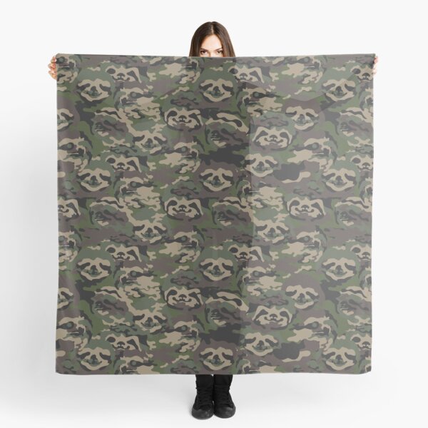 Artikel-Vorschau von Faultier Camouflage, designt und verkauft von Huebucket.
