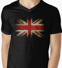 Grungy Union Jack Men's V-Neck T-Shirt
