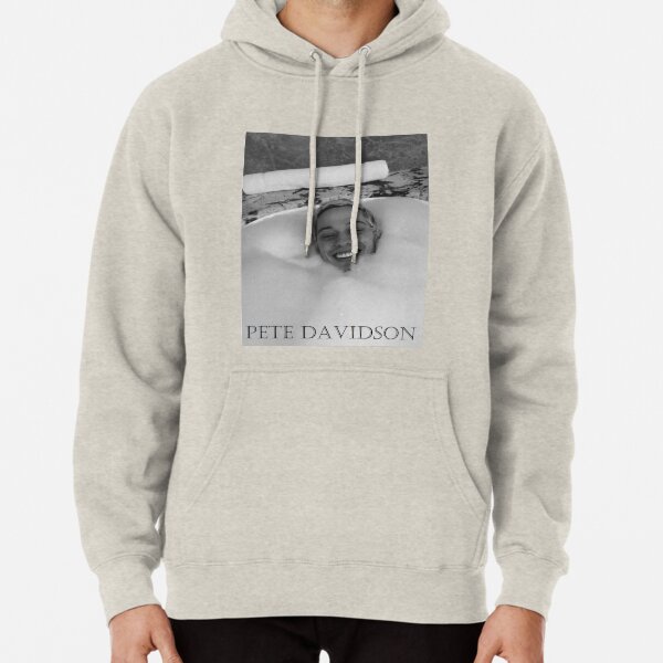 pete davidson in bath Pullover Hoodie