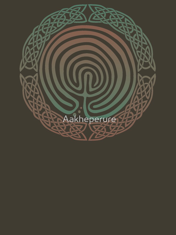 Into the Labyrinth by Aakheperure