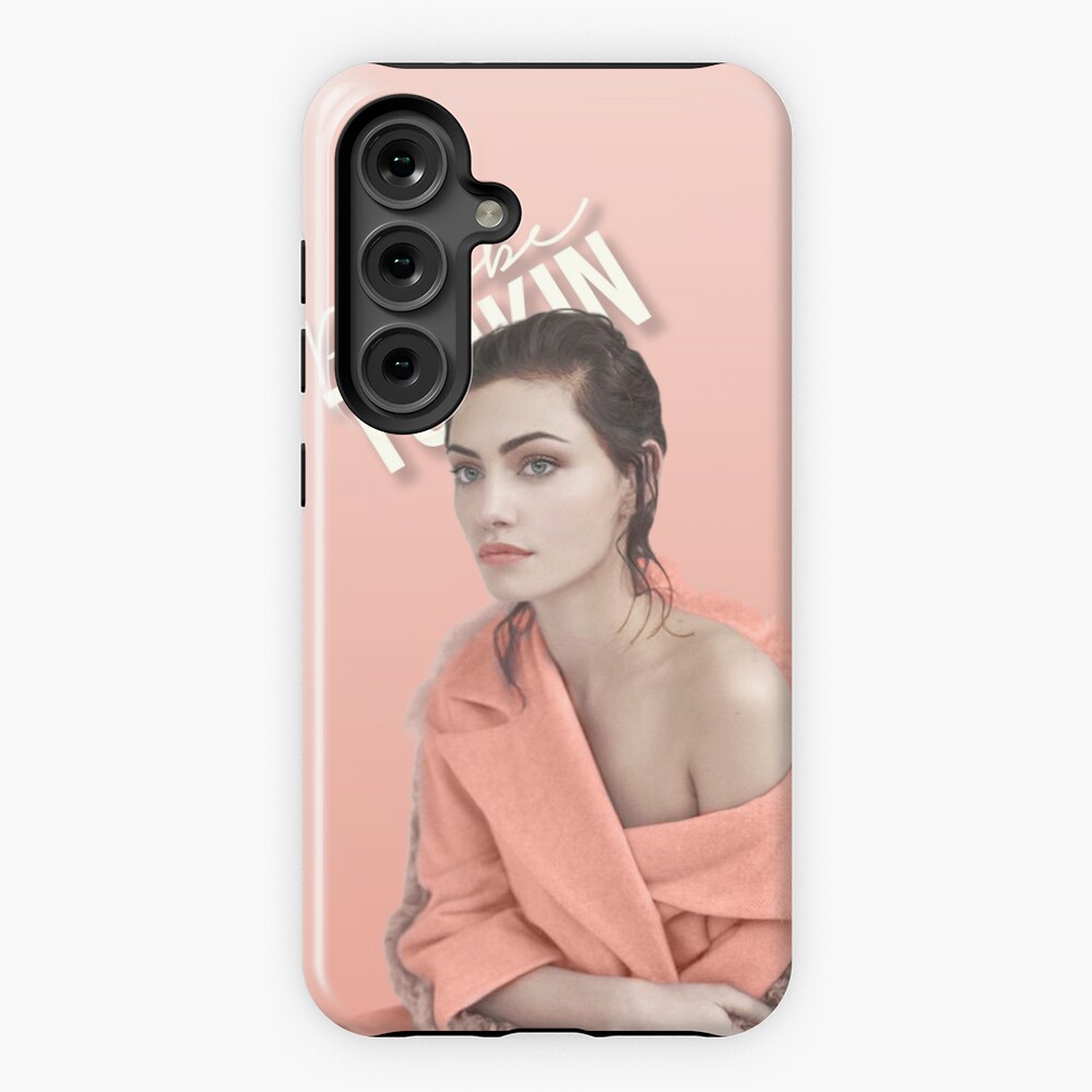 Phoebe Tonkin in Pink