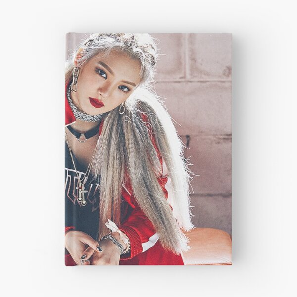 Artikelvorschau, MÄDCHEN GENERATION HYOYEON entworfen und verkauft von SNSDEMPORIUM.
