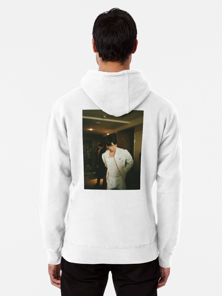 BTS Jungkook in US with Vogue Pullover Hoodie for Sale by 20130613