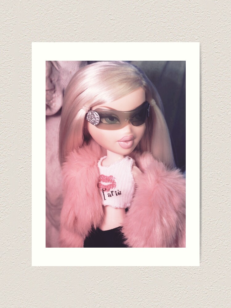 bratz cloe pink hair