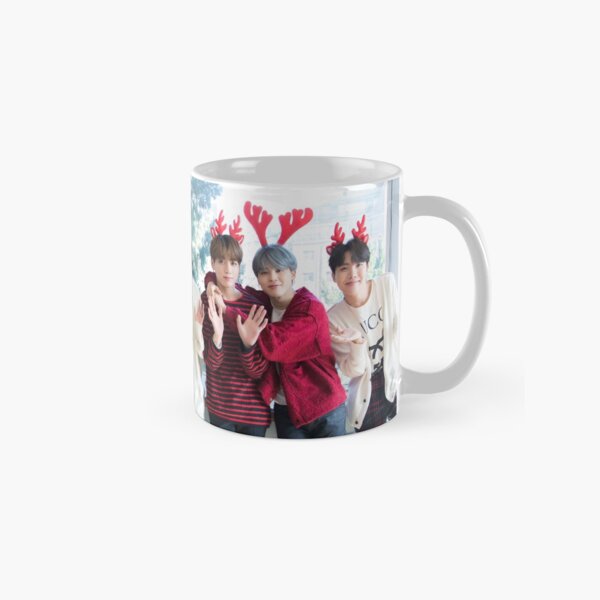 BTS Weihnachten - OT7 Tasse (Standard)