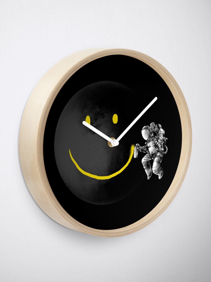Alternate view of Make a Smile Clock