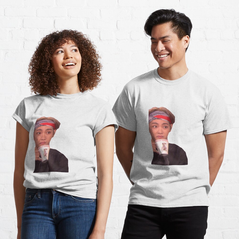 Artikel-Vorschau von Classic T-Shirt, designt und verkauft von hnguyen22.