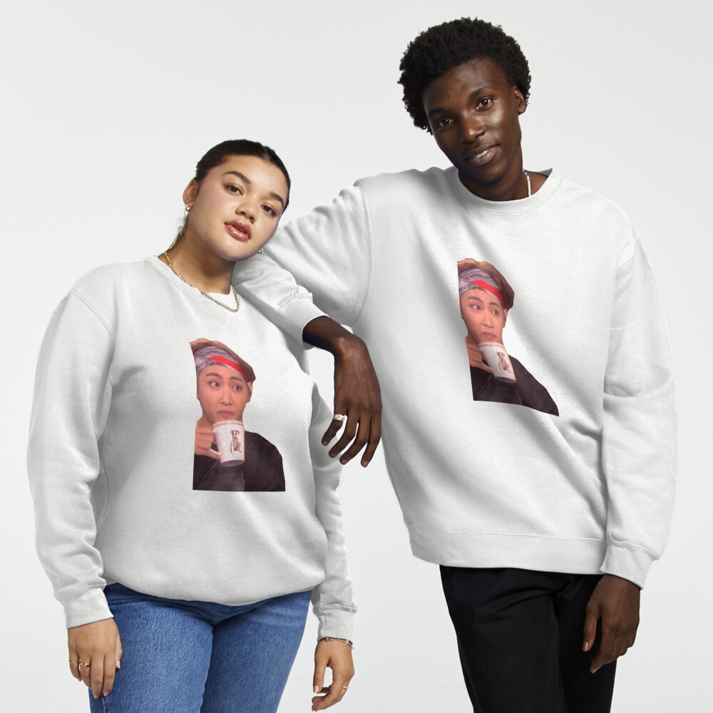 Artikel-Vorschau von Pullover, designt und verkauft von hnguyen22.