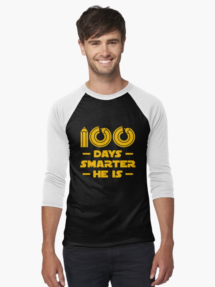 Thumbnail 1 von 3, Baseballshirt mit 3/4-Arm, 100 Days Smarter He Is - 100 Days Of School Gift designt und verkauft von yeoys.