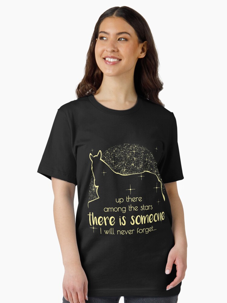 Thumbnail 2 von 7, Essential T-Shirt, I Will Never Forget My Beloved Horse - Horse Quote Gift designt und verkauft von yeoys.