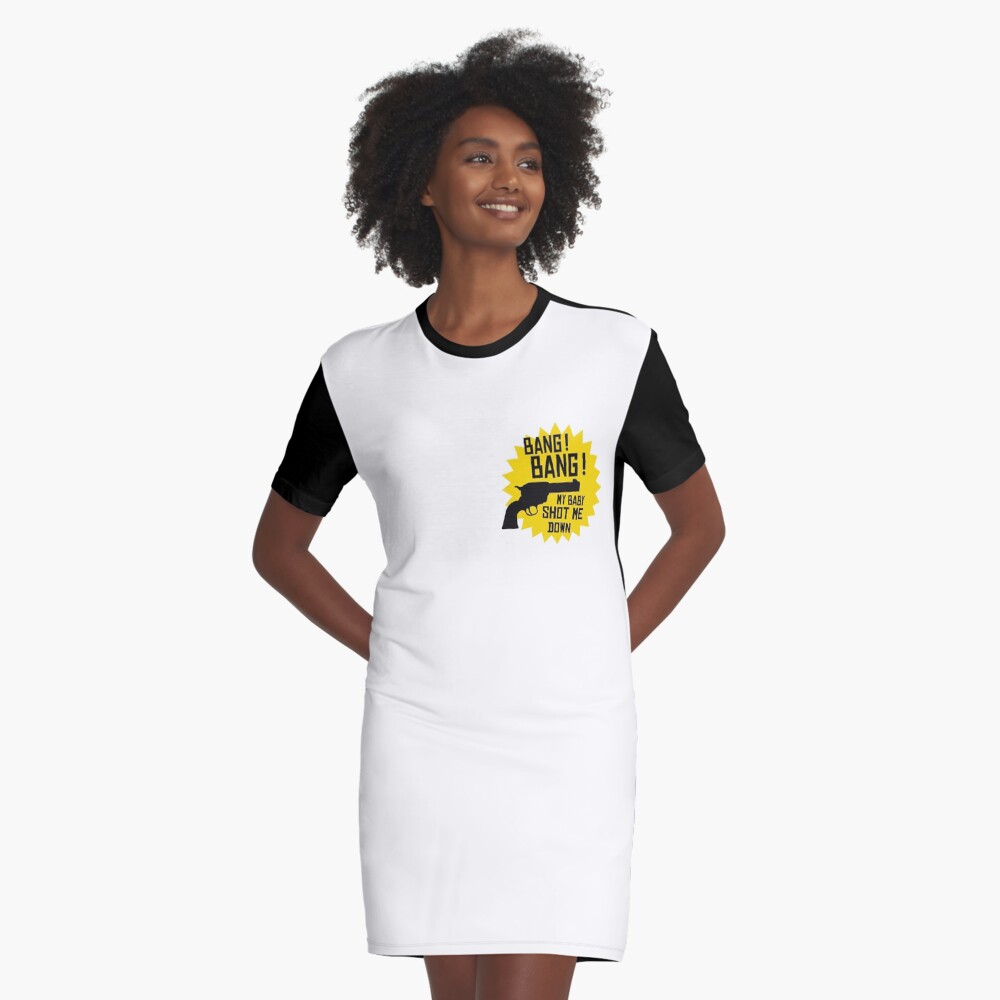 Aperçu de l'œuvre Robe t-shirt créée et vendue par Jeanne-LMBB.