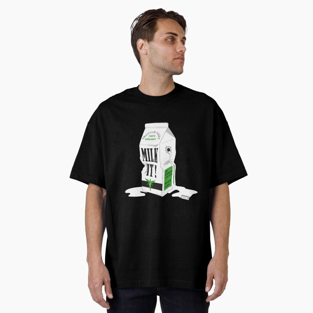 Aperçu de l'œuvre T-shirt oversize créée et vendue par Jeanne-LMBB.
