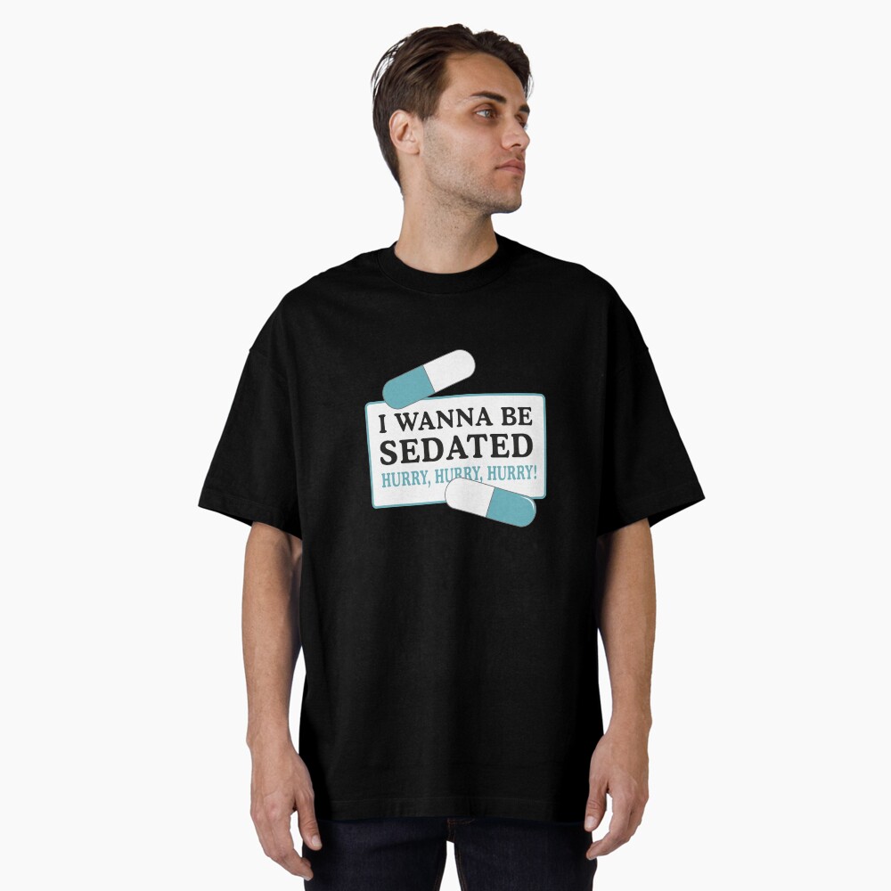 Aperçu de l'œuvre T-shirt oversize créée et vendue par Jeanne-LMBB.