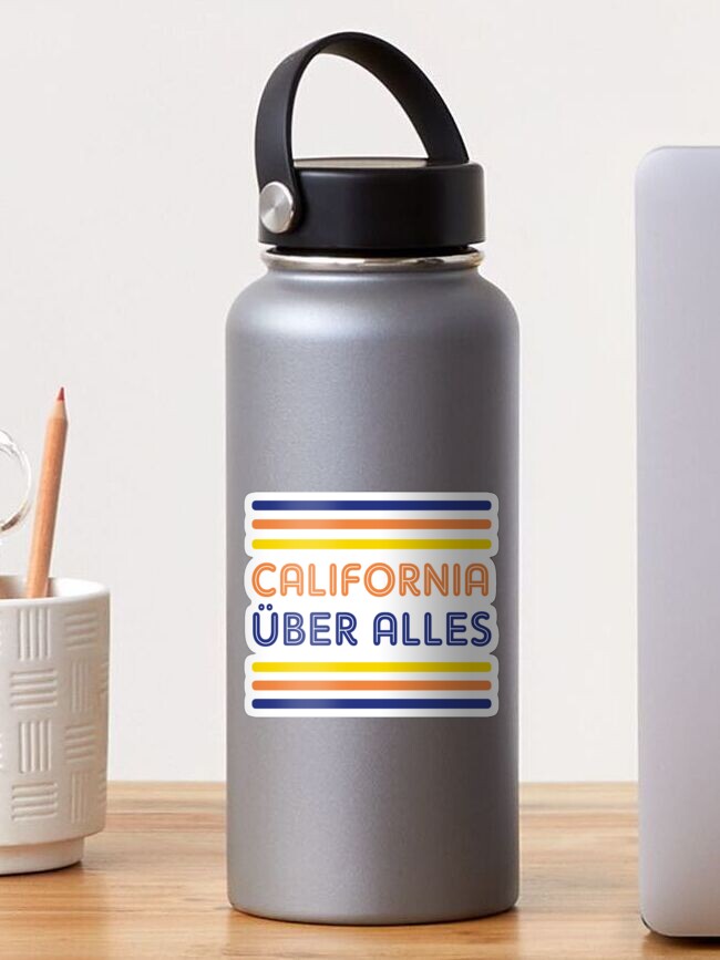 Aperçu 1 sur 3. Sticker avec l'œuvre California über alles créée et vendue par Jeanne-LMBB.