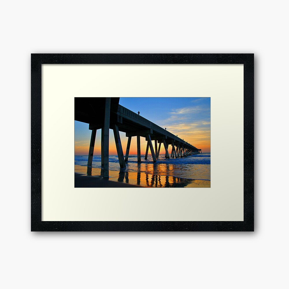 "WRIGHTSVILLE BEACH , WILMINGTON NORTH CAROLINA" Framed Art Print by