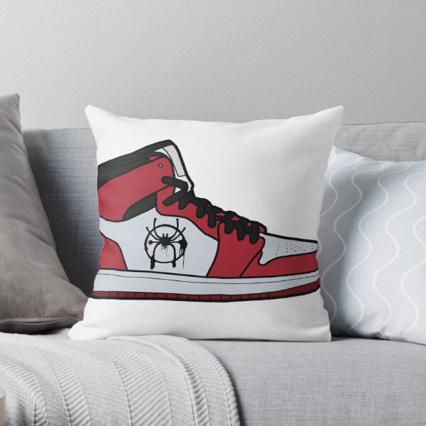 https://ih1.redbubble.net/image.711854069.8915/throwpillow,small,600x-bg,f8f8f8-c,0,120,600,600.jpg