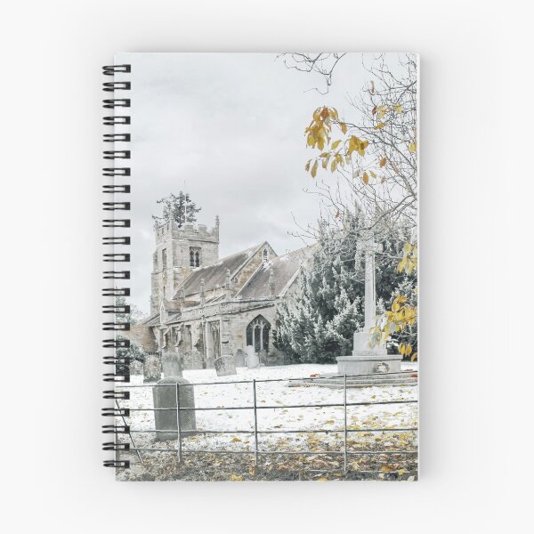 Artikelvorschau, Schnee in der Kirche von Claines entworfen und verkauft von Lissywitch.