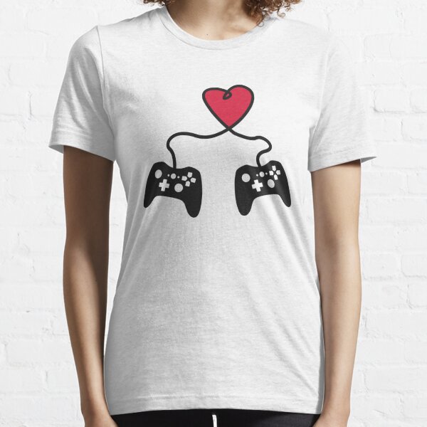 Game Controllers Heart  Essential T-Shirt