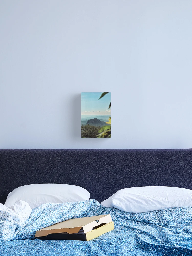 Aperçu 2 sur 3. Impression sur toile avec l'œuvre Miroir créée et vendue par mattmangrease.