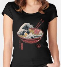 Great Ramen Wave Women's Fitted Scoop T-Shirt