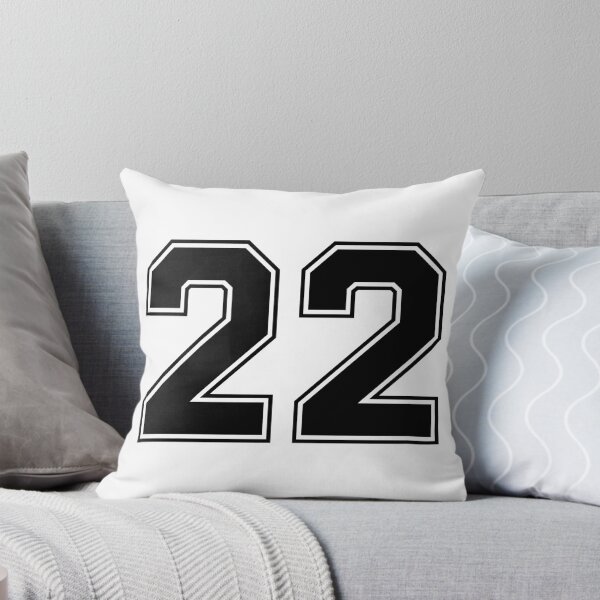 Aperçu de l'œuvre Maillot de sport vintage classique de football américain 22 numéros en chiffres noirs sur fond blanc pour le football américain, le baseball ou le basket-ball créée et vendue par Marcin Adrian.