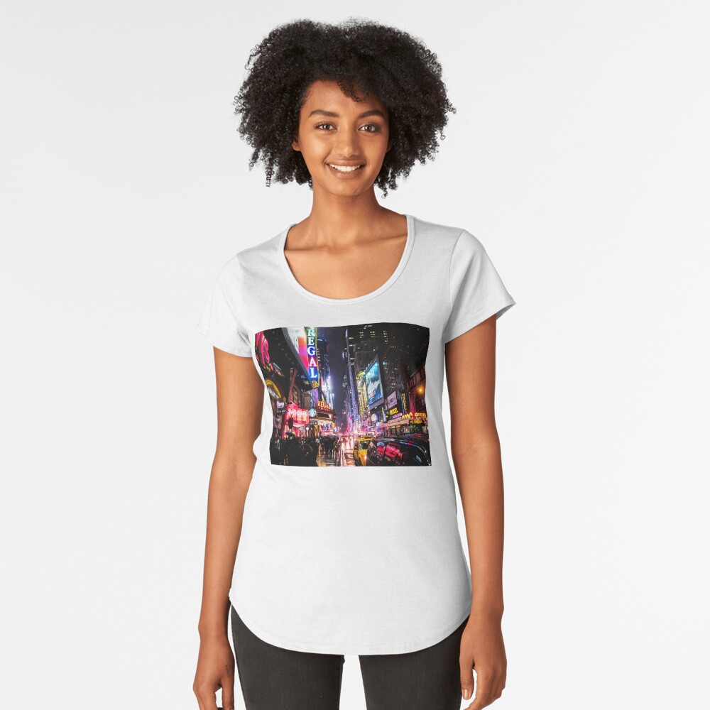 Artikel-Vorschau von Premium Rundhals-Shirt, designt und verkauft von Nicklas81.
