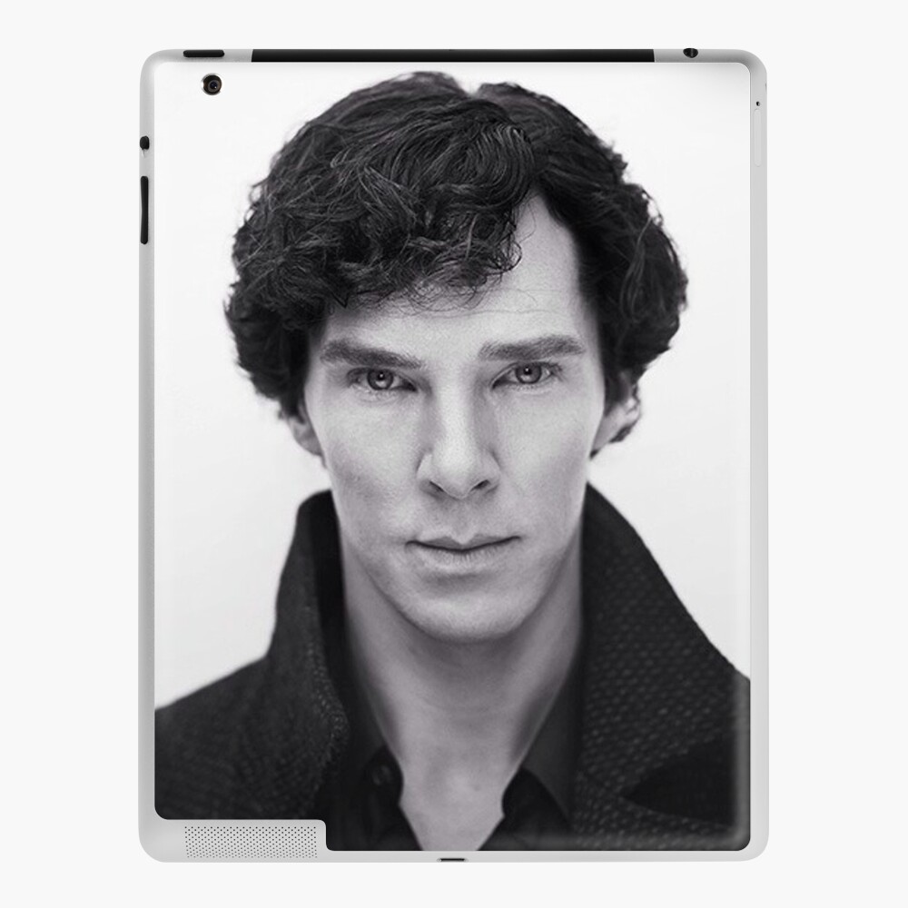 Benedict Cumberbatch Designs 'Sherlock'-Themed Paddington Bear