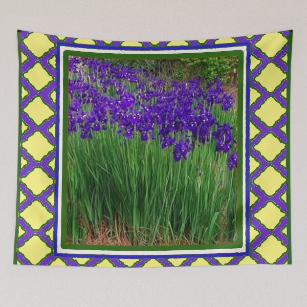 Artikelvorschau, LILA FRÜHLINGS-IRIS-GARTEN entworfen und verkauft von sharlesart.