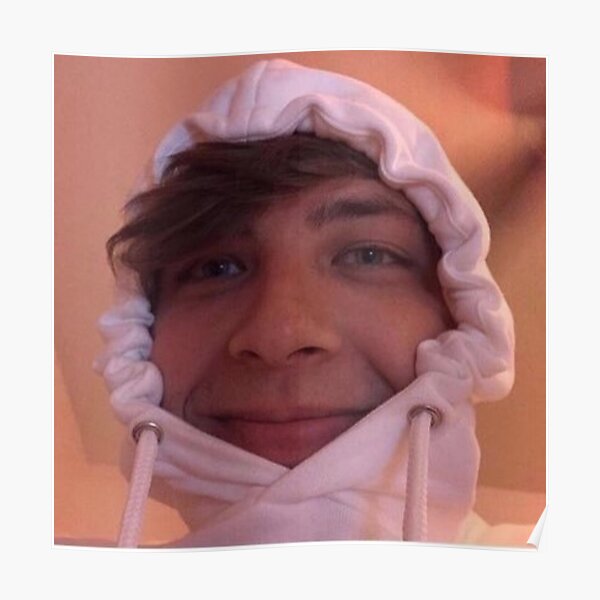 snacc dans un sweat à capuche Poster