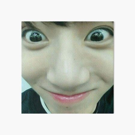 Artikel-Vorschau von Jungkook Meme Gesicht 2, designt und verkauft von coolturd.