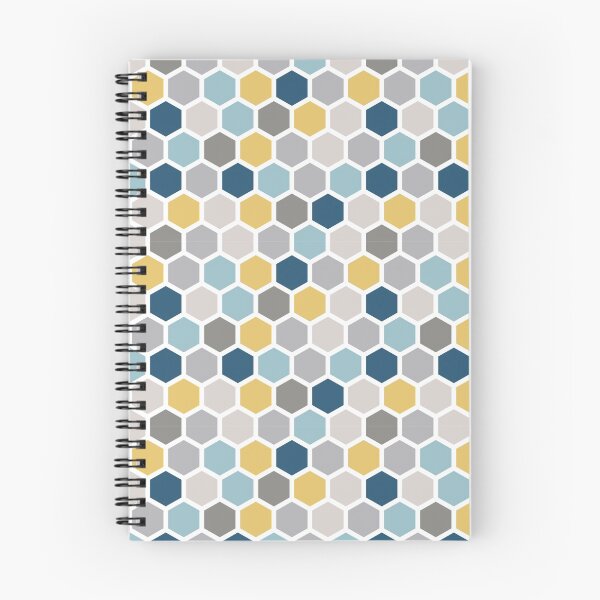 Aperçu de l'œuvre Motif géométrique hexagonal bleu gris jaune créée et vendue par ColorFlowArt.