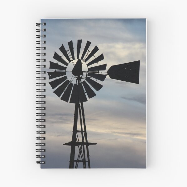 Aperçu de l'œuvre Kansas Windmill Silhouette with Sky créée et vendue par ROBERTDBROZEK.