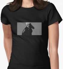N a g a // 5 Tailliertes T-Shirt für Frauen