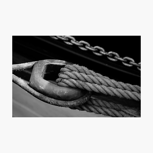 Artikelvorschau, Moorings entworfen und verkauft von Mark Robson.