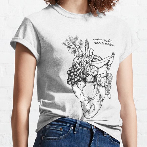 Corazón entero
Centrándose en la alimentación limpia y el bienestar, esta obra de arte promueve un estilo de vida saludable y los beneficios que las frutas y verduras tienen en nuestras vidas.
@joanandrose / joanandrose.com Camiseta clásica