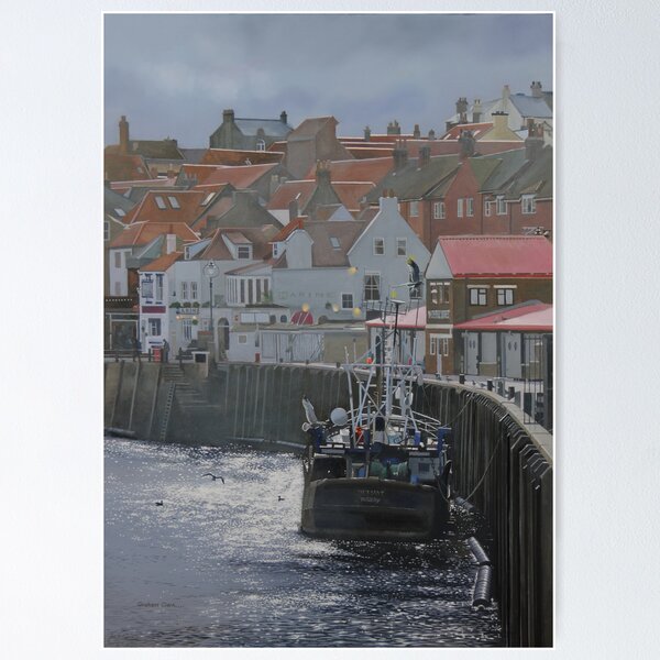 Artikel-Vorschau von  Whitby

Das Fischerboot 'Defiant' in Whitby Harbour. North Yorkshire. Vereinigtes Königreich, designt und verkauft von Graham Clark.