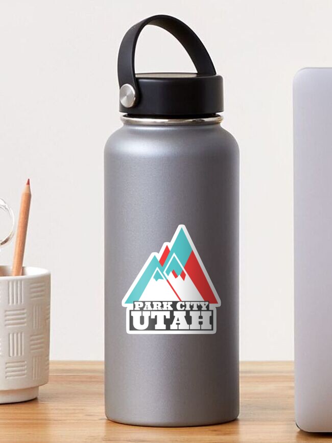 Imagen 1 de 3, Pegatina con la obra Viajes a las montañas de Park City, Utah, diseñada y vendida por crickmonster.