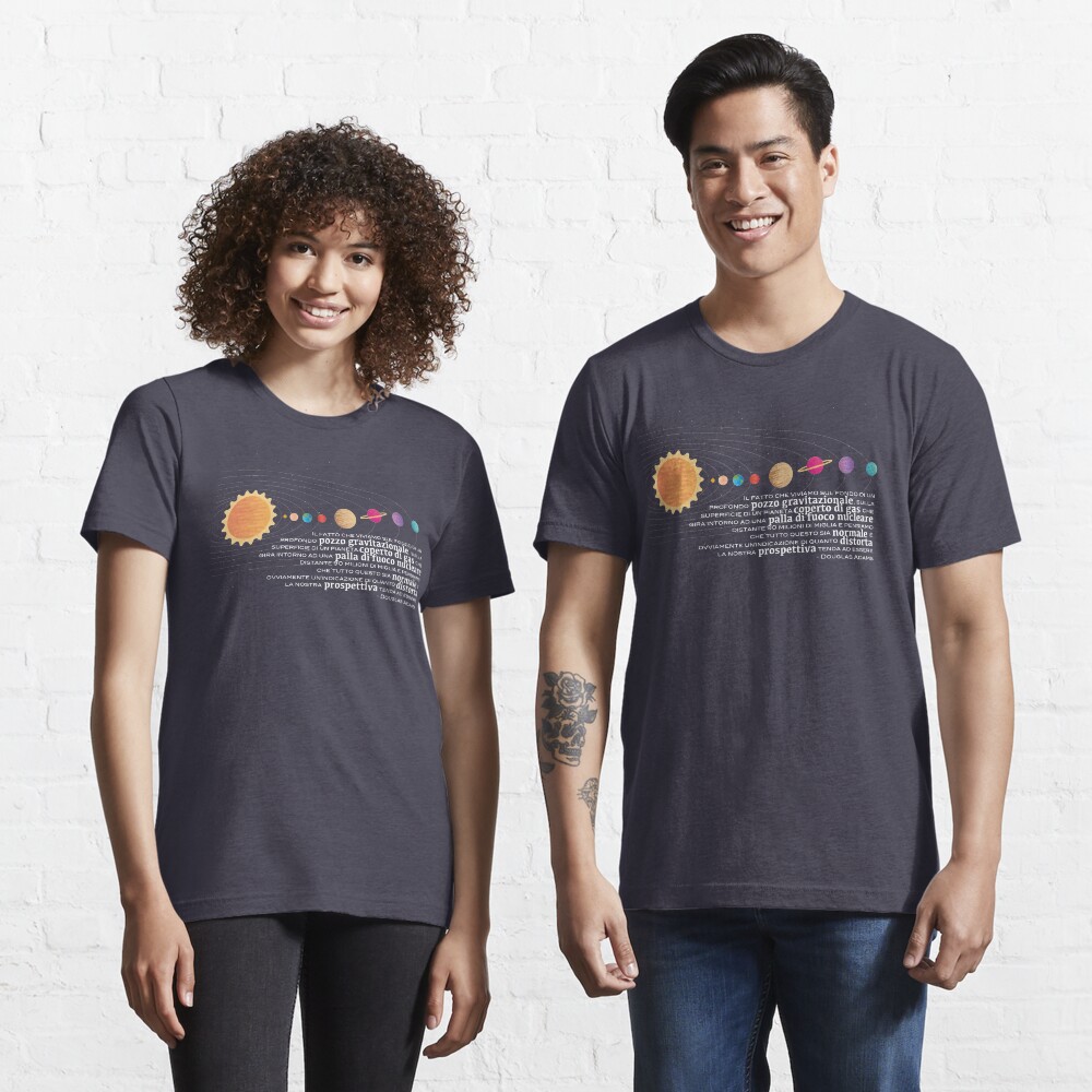 Douglas Adams Citazione ITA Essential T-Shirt