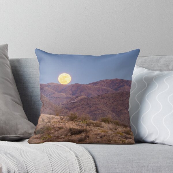 Item preview, Una luna llena de Catalina designed and sold by Robert Kelch, M.D..