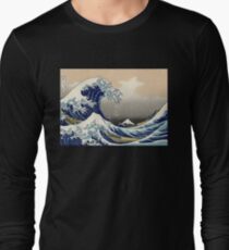 'The Great Wave Off Kanagawa' by Katsushika Hokusai (Reproduction) Long Sleeve T-Shirt