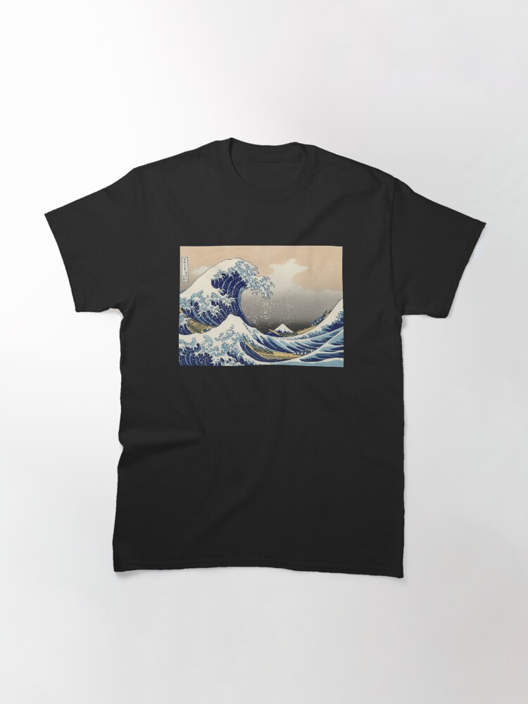 Alternate view of 'The Great Wave Off Kanagawa' by Katsushika Hokusai (Reproduction) Classic T-Shirt