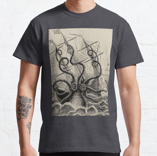 Ilustración de la nave atacando kraken vintage Camiseta clásica