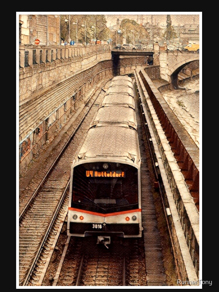 Vienna Train V3 (w. border frame) by RunnerTony