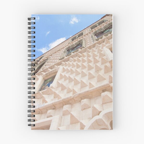 Item preview, casa dos bicos designed and sold by Tereza Pilar Art.