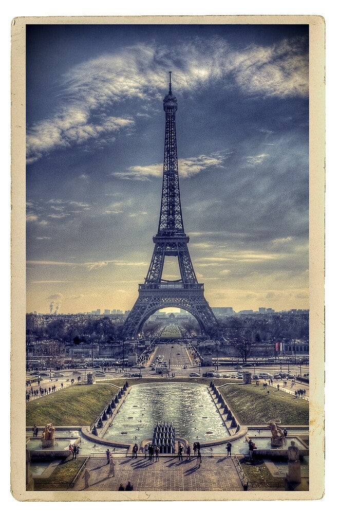 "Eiffel Tower Vintage" by thephotosnapper | Redbubble